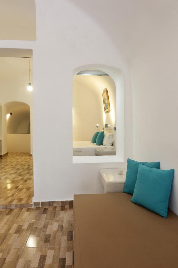 Church And Cave - Santorini Private Residences เมซาเรีย ภายนอก รูปภาพ