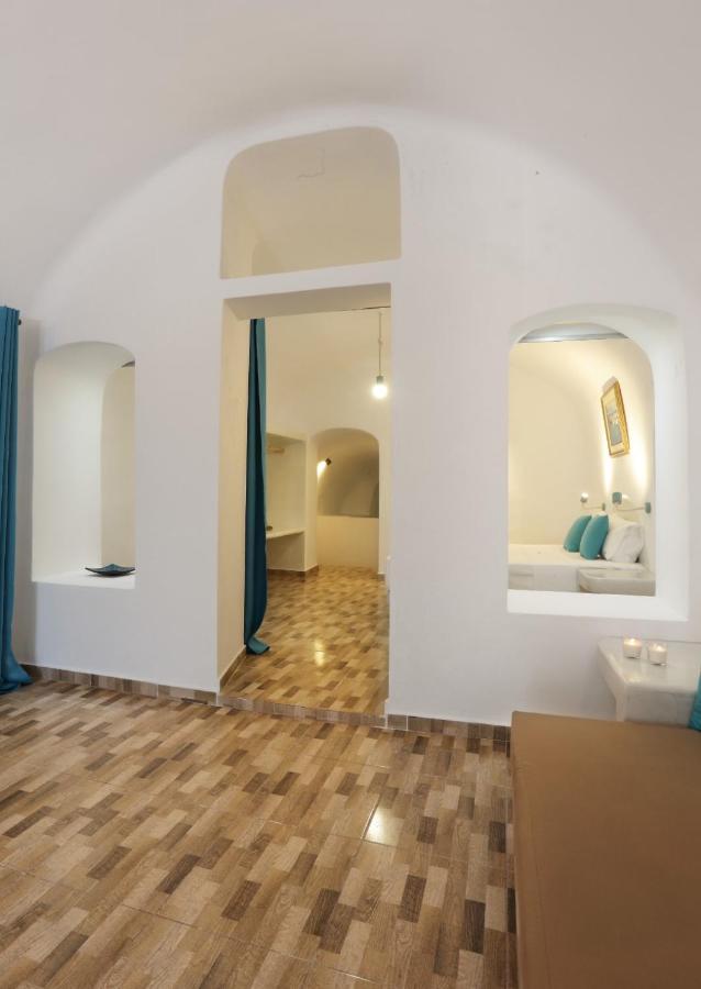 Church And Cave - Santorini Private Residences เมซาเรีย ภายนอก รูปภาพ
