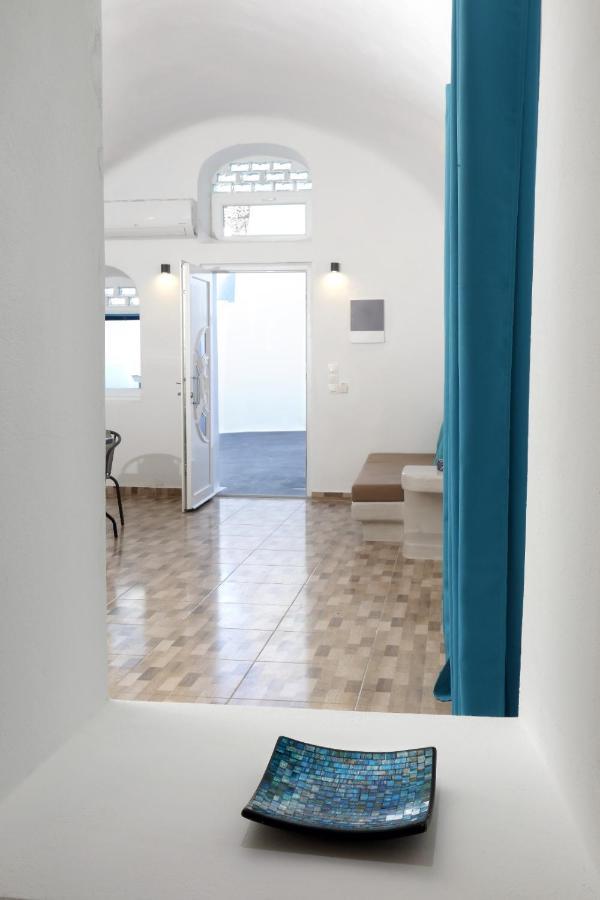 Church And Cave - Santorini Private Residences เมซาเรีย ภายนอก รูปภาพ