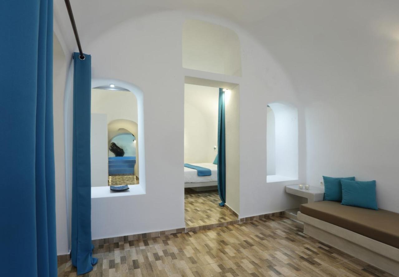 Church And Cave - Santorini Private Residences เมซาเรีย ภายนอก รูปภาพ
