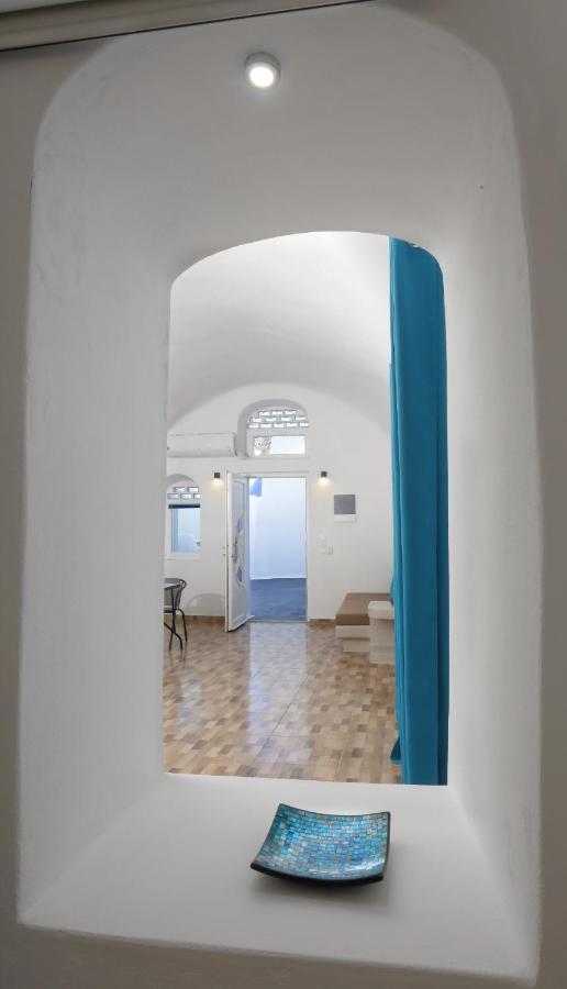 Church And Cave - Santorini Private Residences เมซาเรีย ภายนอก รูปภาพ
